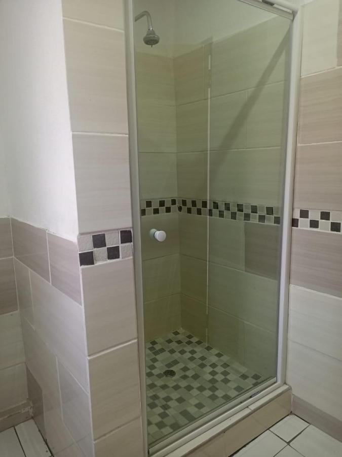 Moonlight Guesthouse Pretoria-Noord Zewnętrze zdjęcie