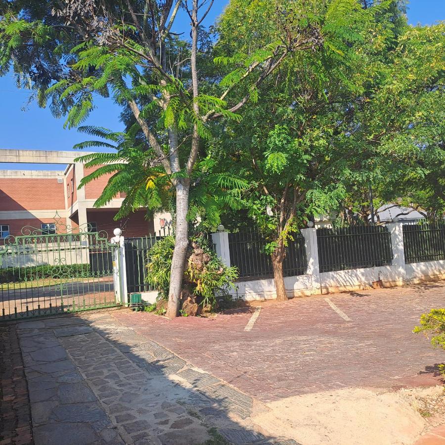 Moonlight Guesthouse Pretoria-Noord Zewnętrze zdjęcie