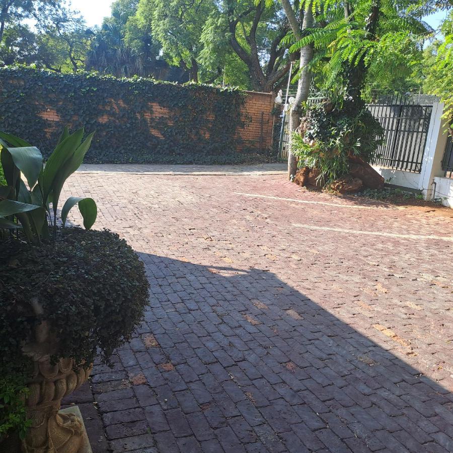 Moonlight Guesthouse Pretoria-Noord Zewnętrze zdjęcie